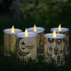 Ramadan Kareem LED Candle Lamp – Decorative Moon & Lantern Design Flameless Light for Home, Iftar & Eid Decor